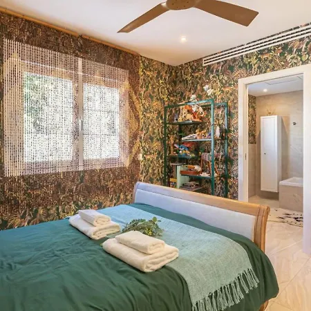 Holiday home Your From Estepona